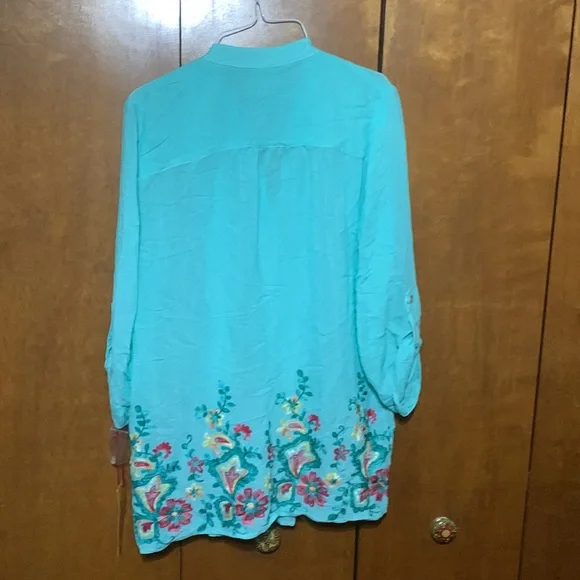 RUBY RD. - Shear , Embroidery, Button Down , NWT BEAUTIFUL SUMMER TOP (M) - Picture 8 of 12